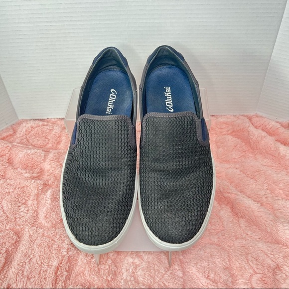 OluKai LAE’ AHI Gray Men Slip on Sneakers Men Size 9.5 Casual Comfy Minimalist - Picture 1 of 9
